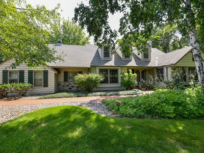 N25W30641 Ravine COURT