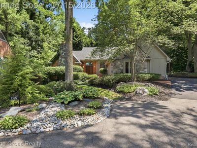 249 Norcliff Dr