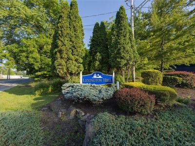 27 Lexington Hill #8