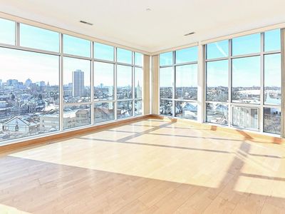 1550 E Royall PLACE #804