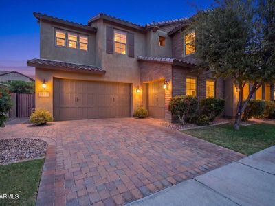 912 W KAIBAB Drive