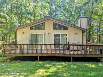 41 Livingston Ln