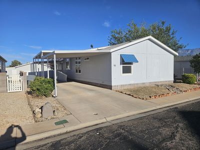 49 N 3820 W