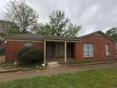 5573 Apple Blossom Dr
