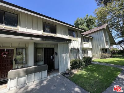 Property at 9652 Karmont Ave, South Gate, CA