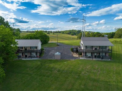 2708 Roberts Rd