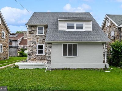 7103 Penarth Ave