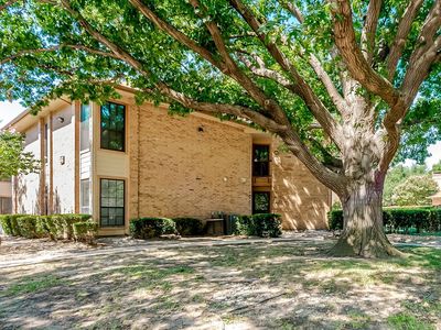 16301 Ledgemont Ln APT 101