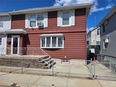 22 Bevy Ct