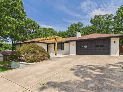 103 Forest Dr