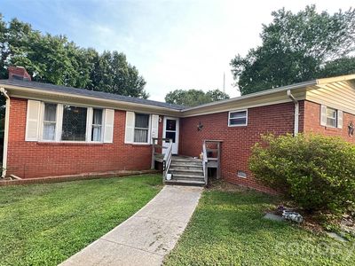 102 Rodney St
