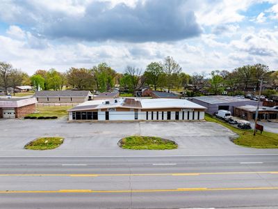 2408 Highway 367 N
