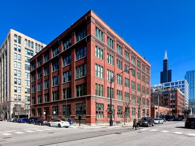 331 S Peoria St APT 101