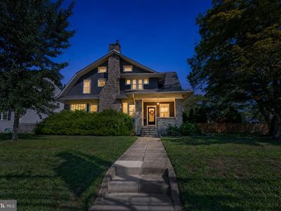 205 W Kings Hwy