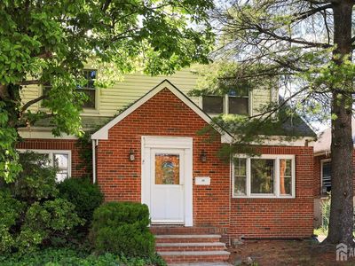 89 Ford Ave