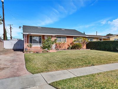 13123 Egil Ave
