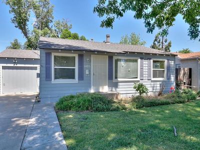 1405 Teresa St