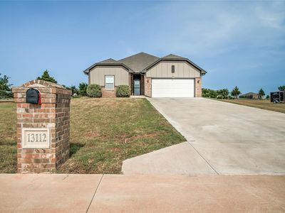 13112 Huntington Dr