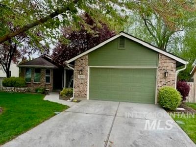 3405 S Brookshore Pl