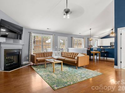 11110 Caroline Whitney Cir