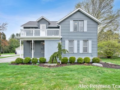 107 W Main Ave