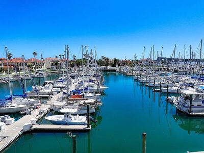 3101 Harbor Dr
