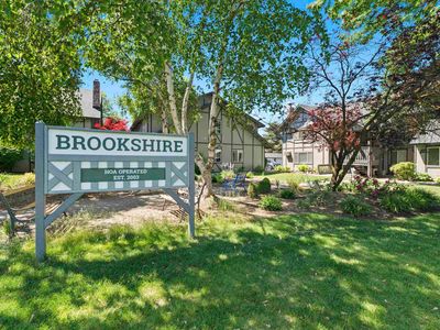 112 E Weile Ave APT 1