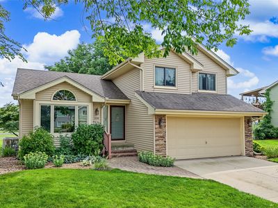 Property at 108 SW Kennybrook Dr, Grimes, IA