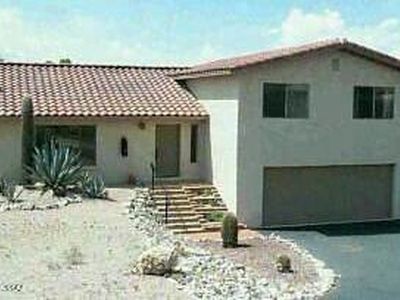 5025 N Placita Cholula