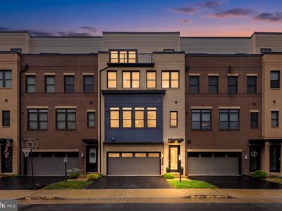 42464 Mildred Landing Sq