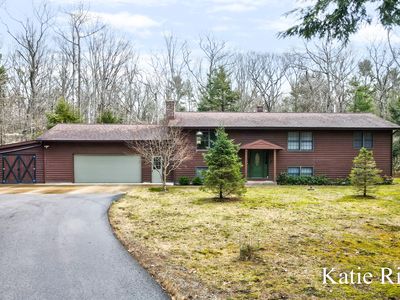 938 N Scenic Dr