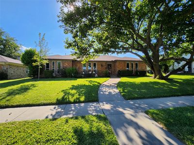 1023 Ridgefield Dr