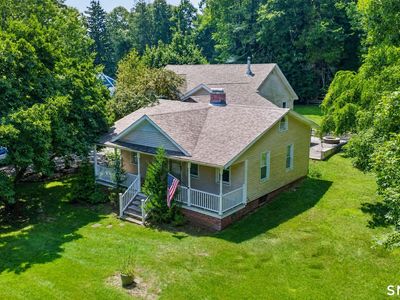 900 Racebrook Road