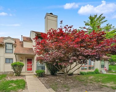 33 Colony West Dr