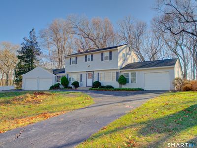 Property at 26 Pinecrest Road, North Stonington, CT