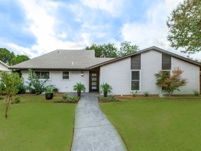 Property at 407 Pleasant Valley Ln, Richardson, TX