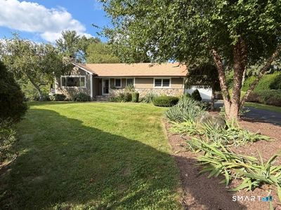 35 Greenwood Drive