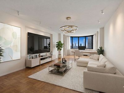 330 E 38th St APT 21J