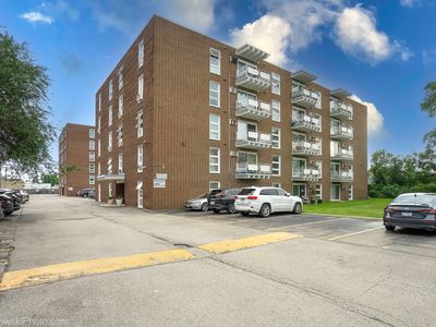 7227 W Higgins Ave Unit 503