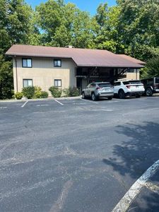 221 Woodland Rd Unit 205