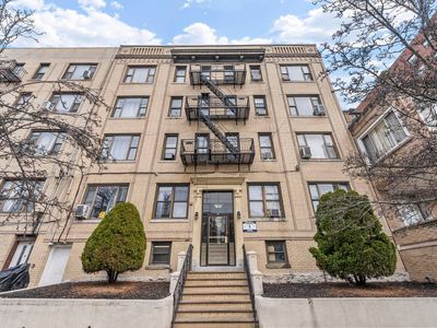 14 65th St APT 6
