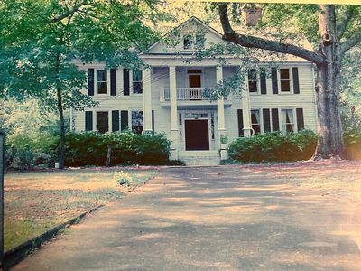 326 Heard St