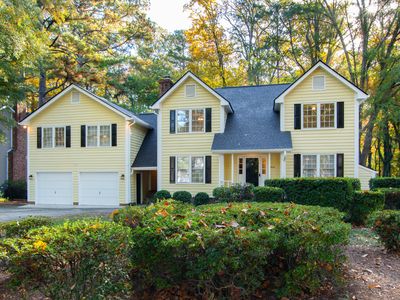 8404 Running Cedar Trl