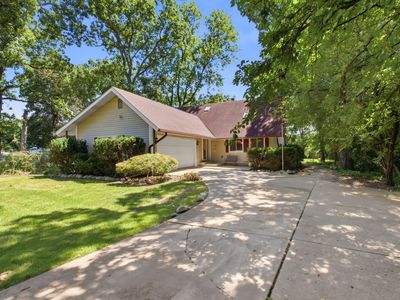 307 W Schaumburg Rd