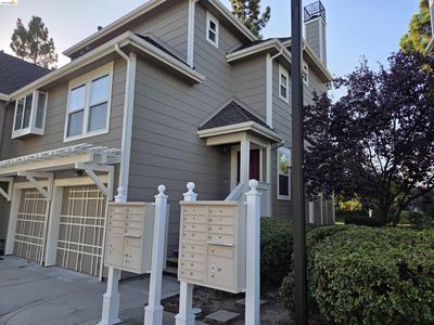 1107 Outrigger Ln