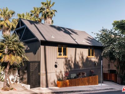 3223 Larissa Dr