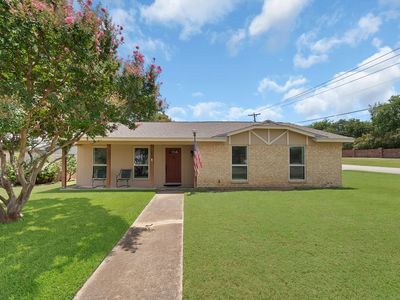 600 Mountain Laurel Ln