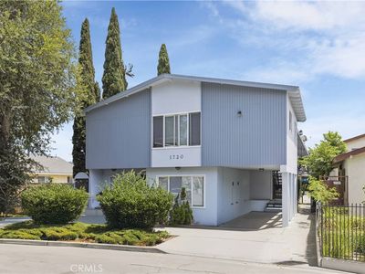 1720 Cerritos Ave