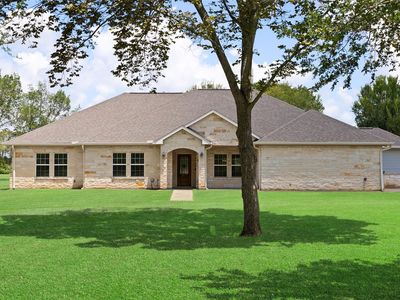 1213 Dyann Dr