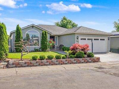 Property at 2200 Lara Ln, Central Pt, OR